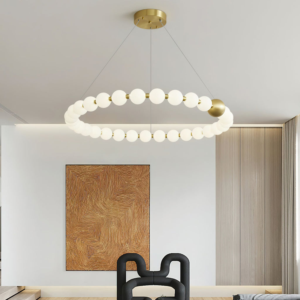 Chandelier in gold-B