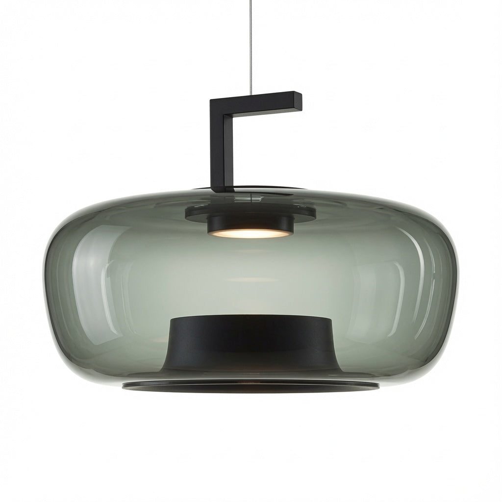 Pendant in light smoke-A1