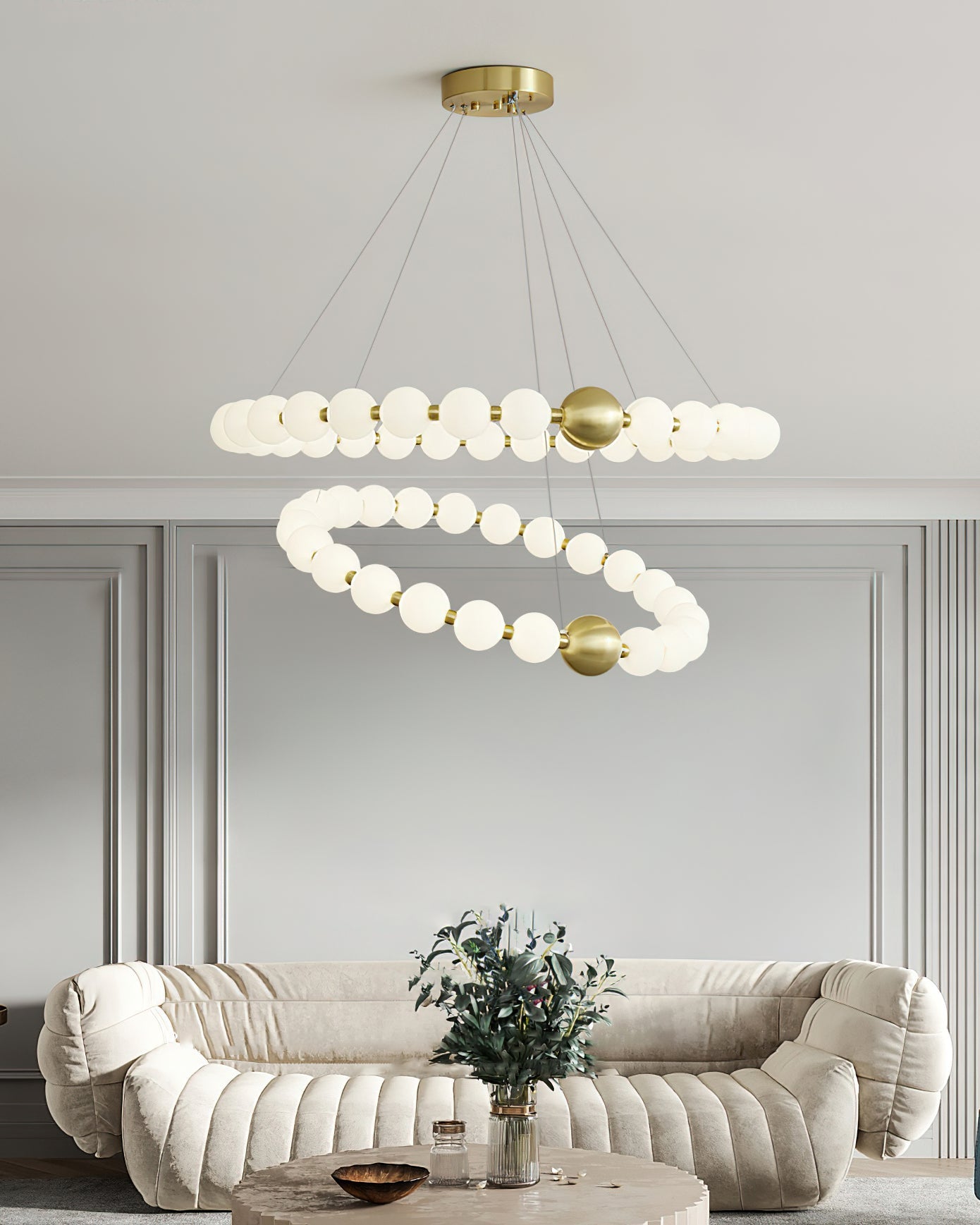 Chandelier in gold-C